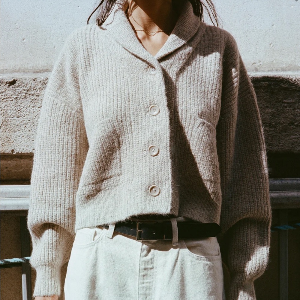 OZMA Sloan Cardigan in Blush. - Picture 3 of 6